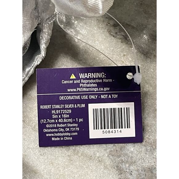 Robert Stanley Home Collection Silver Poseable Elves Christmas 2021 Set of 3 - Picture 8 of 8